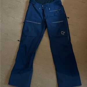Norrona
Lofoten GORE-TEX Insulated Pant - Women's  -Worn once!
